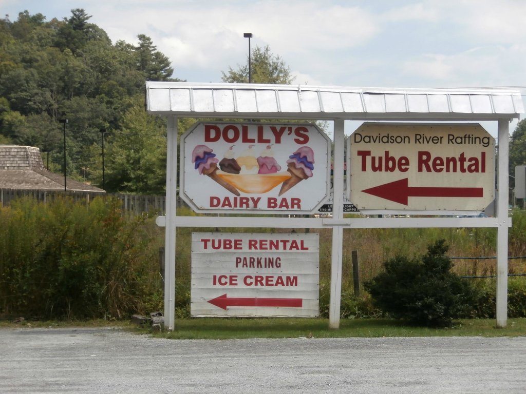 Dolly`s Dairy Bar & Gift Shop