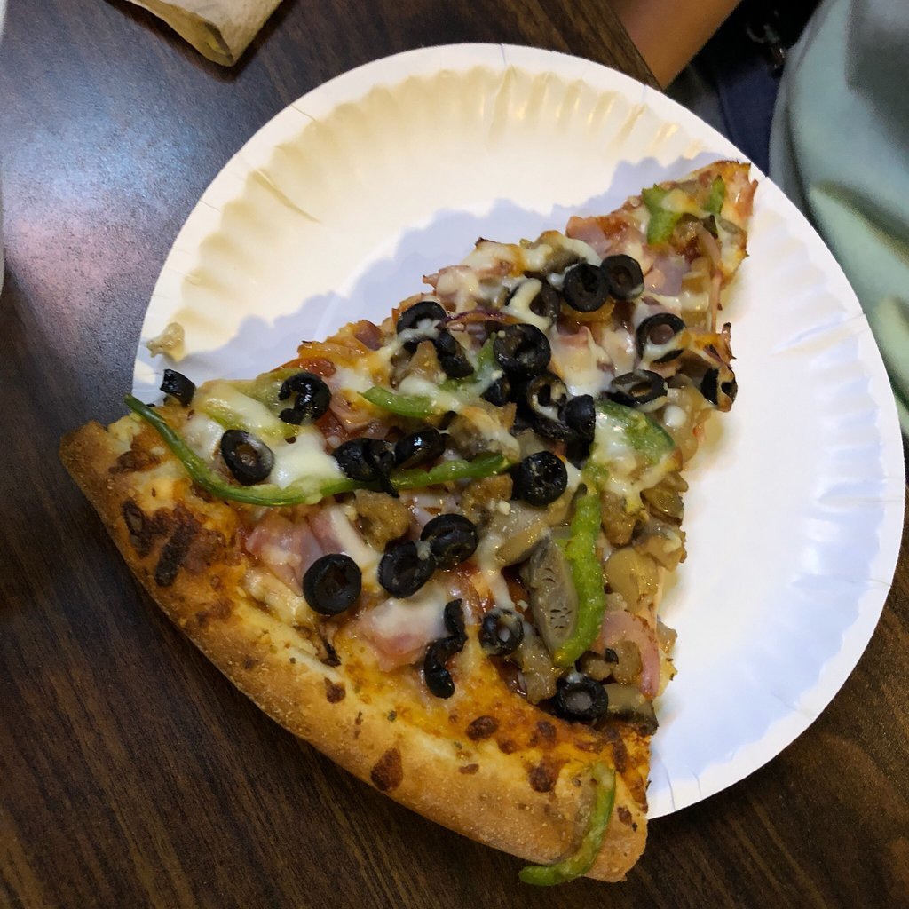 Nick`s Slice Of Brooklyn Pizzeria & Bar