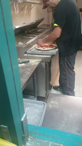 Gina`s Pizza