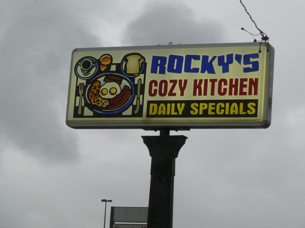 Rocky`s Cozy Kitchen