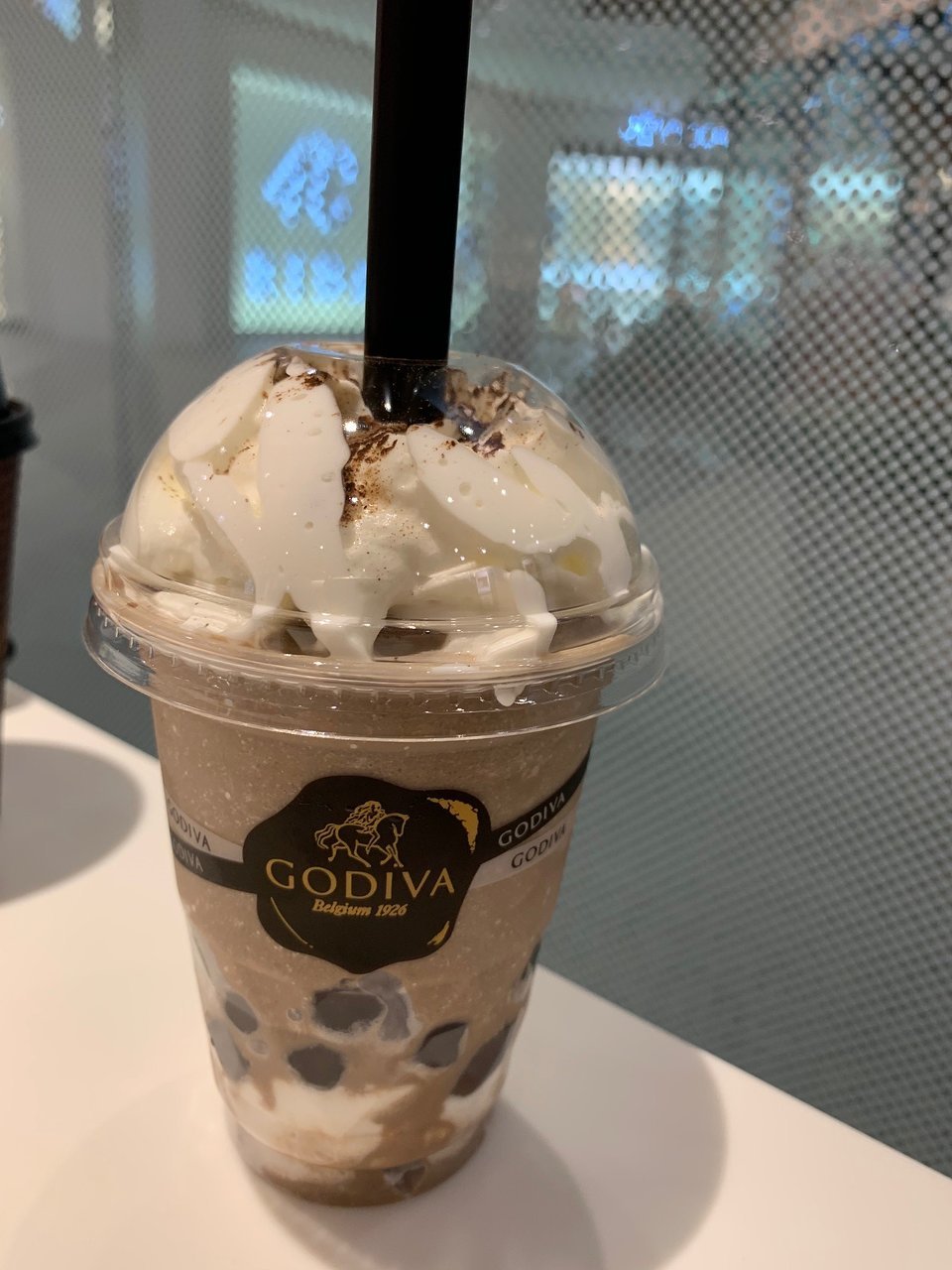 GODIVA  Chocolatier