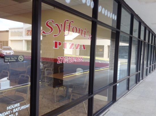 Sylfoni`s Pizza