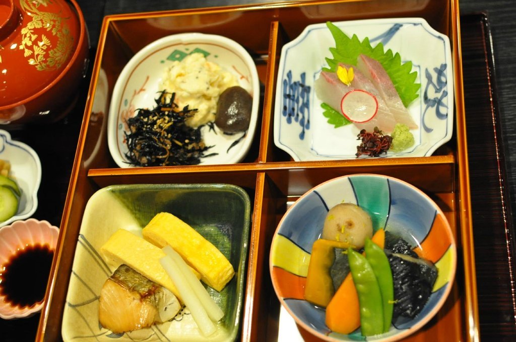 Japanese Cuisine Naniwa
